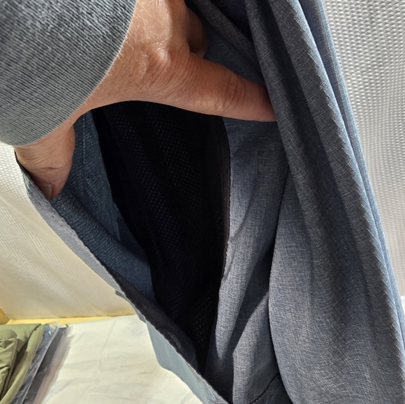 Wrangler Outdoor Series Mens Vented Blue Long Sleeve w/ Chest Pockets. XXL - Picture 4 of 6